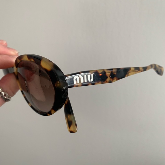 Authentic Miu Miu sunglasses - Picture 1 of 4